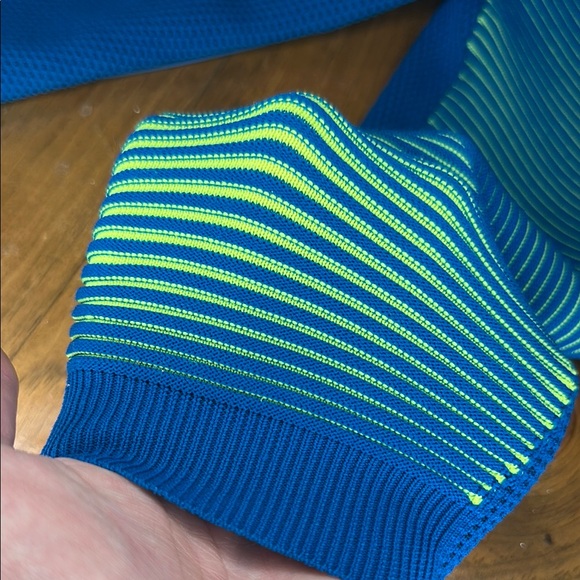 Nike Women’s Sportswear Dynamic Reveal Jacket - Picture 7 of 13